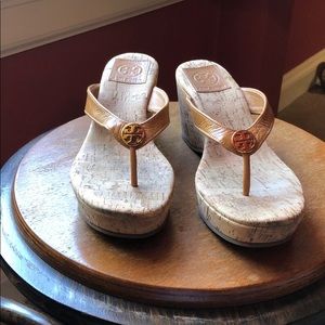 Tory Burch Wedge - 7m - Tan